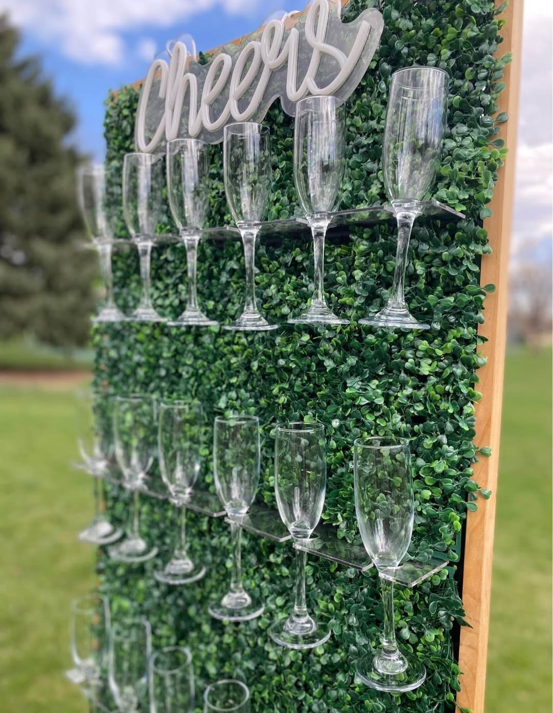 Wedding place cards and table number
