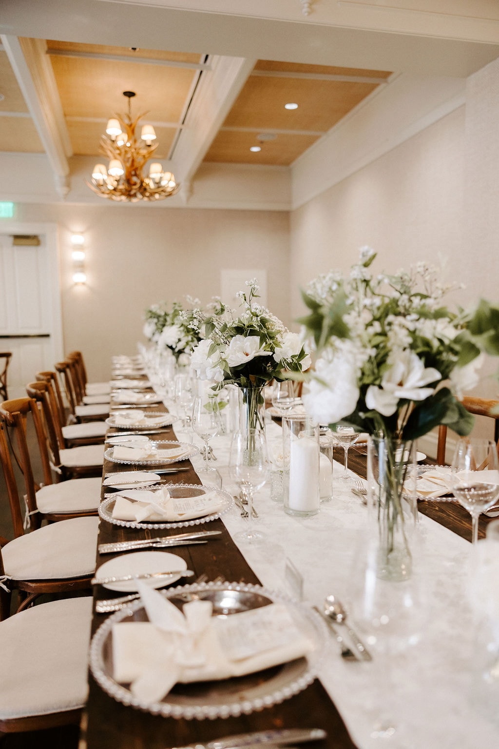 Candlelit wedding reception tablescape